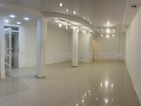 Продам приміщення вільного призначення на вул. Сумська Харків