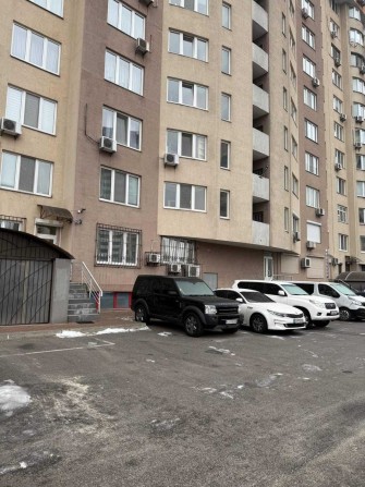 Офісне приміщення вул.Касіяна, ЖК Жокей/Метро 5 хв/Вільне планування - фото 1
