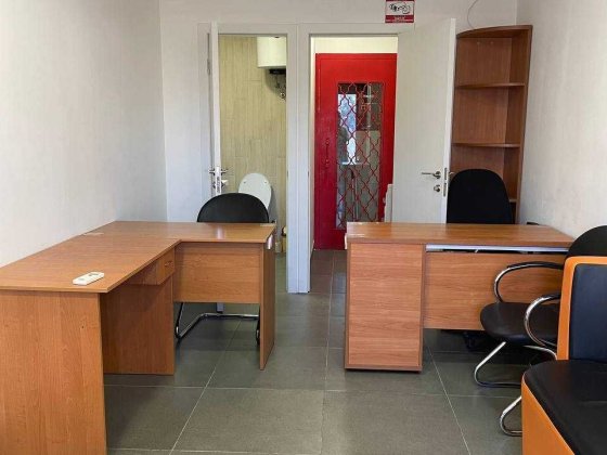 Продам приміщення з окремим входом біля ТРЦ Французький бульвар Харьков