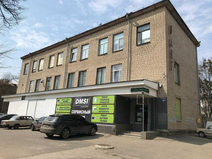 Продам триповерхову будівлю (нежитловий фонд) біля м. ХТЗ - фото 1