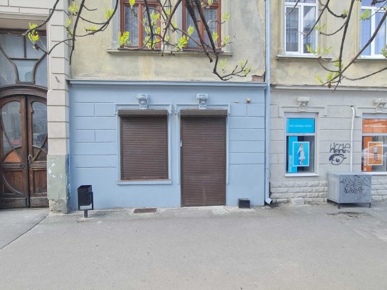 Продаж комерційного приміщення вул Героїв Упа 46 кв м Львов