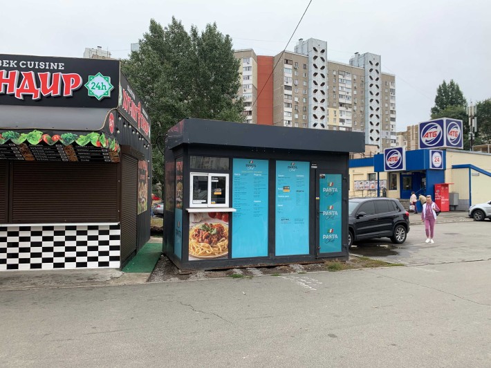 Продаж Маф вул. Анни Ахматової 17, метро Позняки (10м2)=290К - фото 1