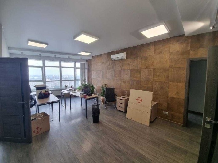 Продаж видового офісу 125 кв.м. з ремонтом. Кловський узвіз 7, - фото 1