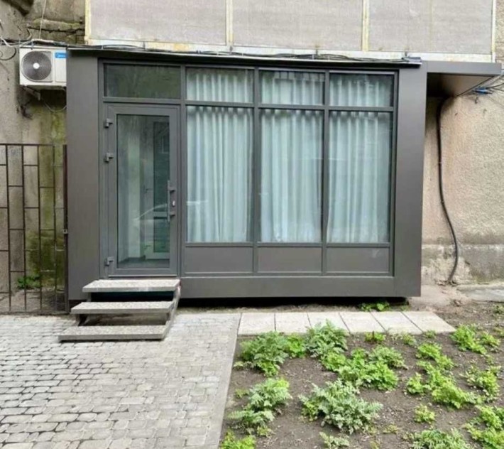 Продам Салон Магазин Помещение Центр Данилевского Культуры Самокиша - фото 1