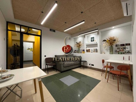 Без% Продажа помещения, Контрактовая Площадь, ул. Спасская 9/2 Київ