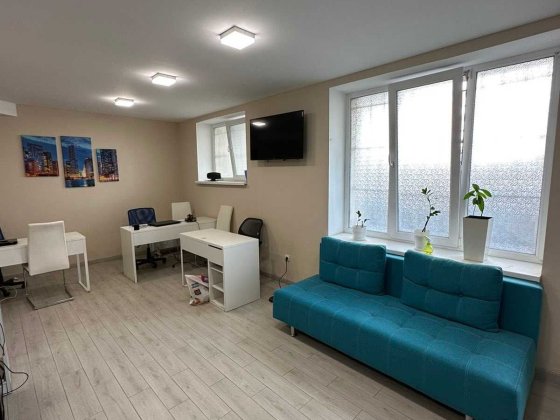 Продаж нежитлового приміщення по вул. Перфецького 2а Львов