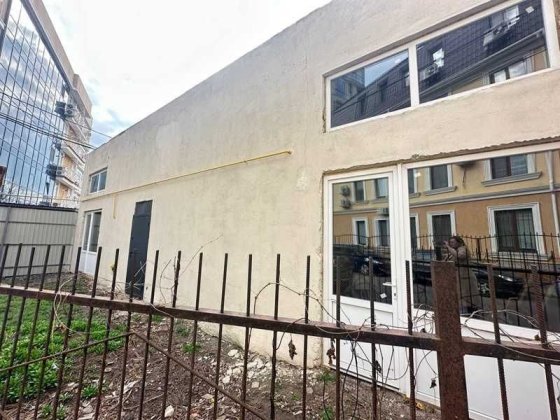 Продажа фасадного отдельно стоящего здания Одеса
