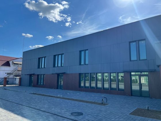 Оренда комерційного приміщення Крилова-Пряшівська перший поверх фасад Мукачево