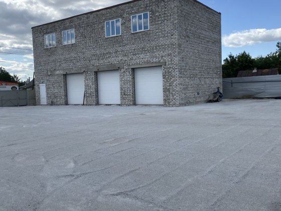 Сдам помещение в центре 150 кв м. Под СТО склад гараж Павлоград