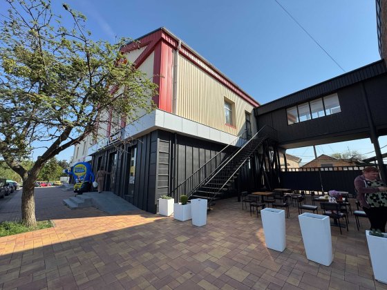 Фасадне приміщення в центрі Сміли, навпроти ринку Сміла