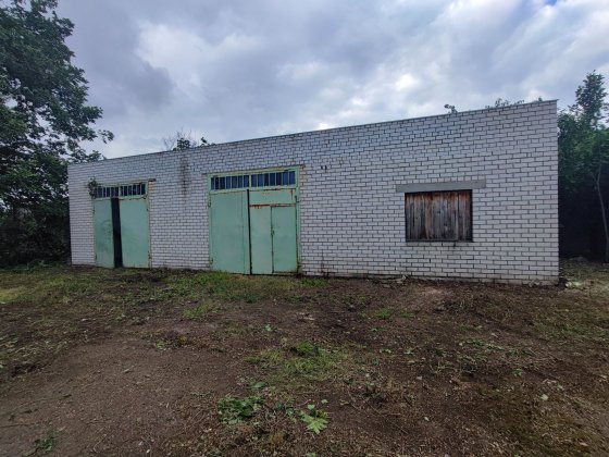 Оренда приміщення під СТО або склад м.Сміла вул Зерова 7 Смела