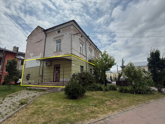Оренда комерційного приміщення в центрі міста Стрый