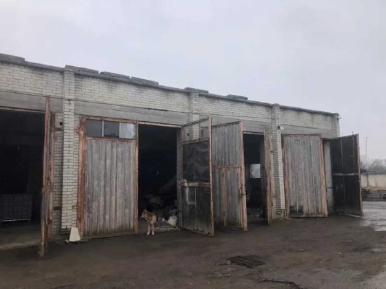 ОРЕНДА – приміщення гаражу, площею 212,50 кв.м. м. Стрий Стрый