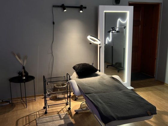 Кушетка в оренду Умань