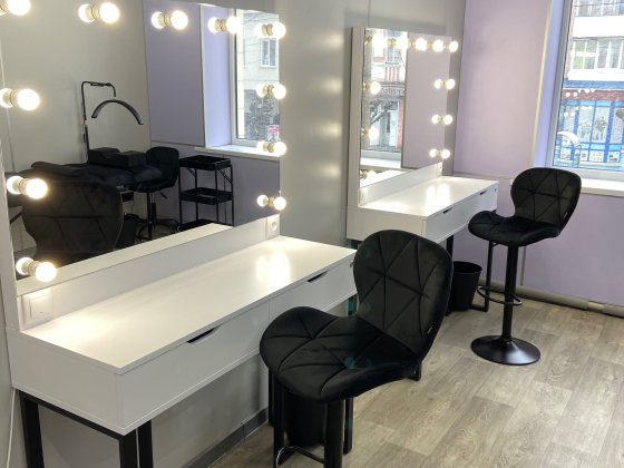 Оренда робочого місця для бровіста/візажиста Умань
