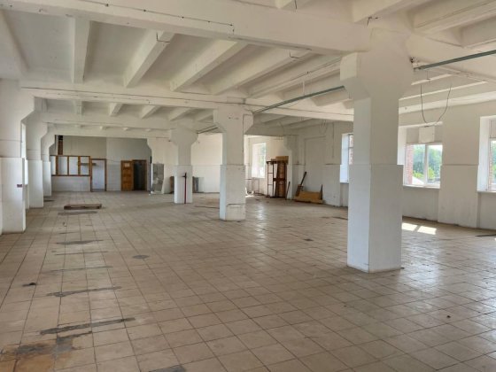 Оренда виробничо-складського приміщення, центр,  закрита територія Хмельницький