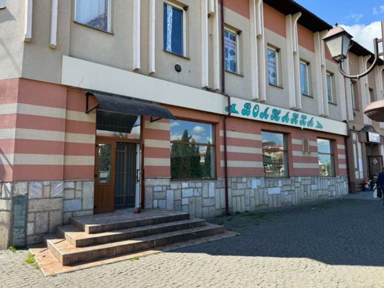 Здається приміщення в центрі Хуста Хуст