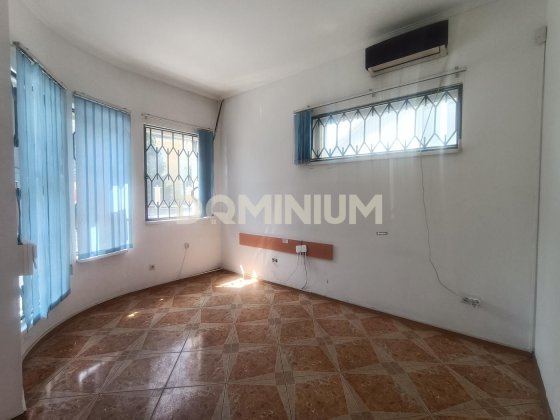 Здається комерційне приміщення біля центра Хуста Хуст