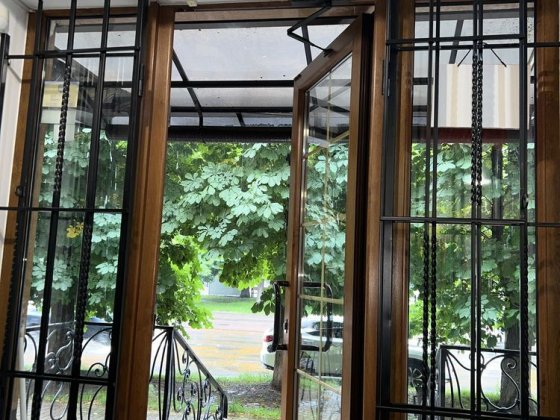 Здається в оренду приміщення в самому центрі міста Шептицький