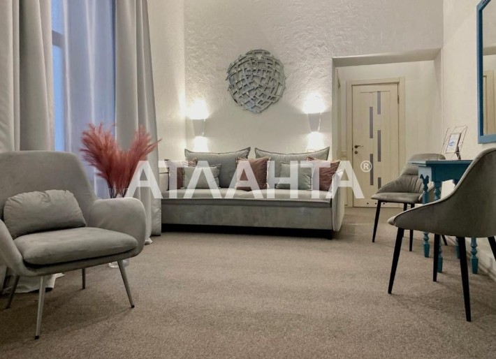 Продаж бізнесу готелю 430 м.кв. в центрі міста Львів. - фото 1