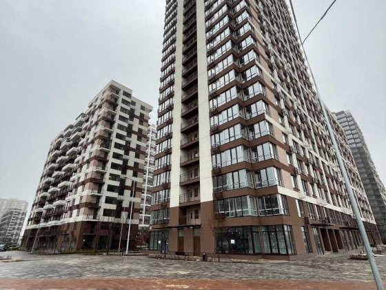 Продаж комерційного приміщення 73м ЖК Варшавський 2 Київ