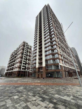 Продаж комерційного приміщення 73м ЖК Варшавський 2 - фото 1