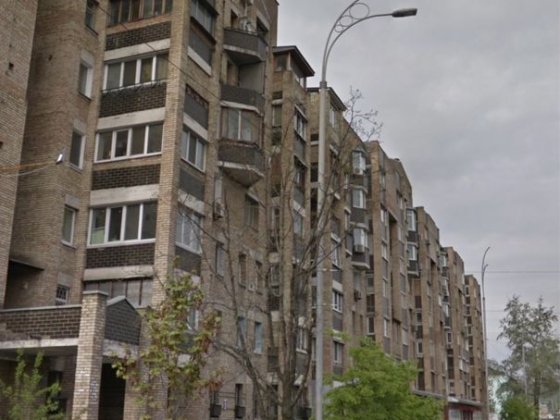 Продаж. Нежитлове приміщення, Поділ. 54 кв.м.  1 поверх, окремий вхід Київ