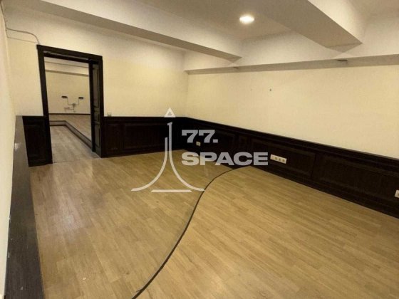 Продаж підвального приміщення з ремонтом,метро Майдан Незалежності Київ