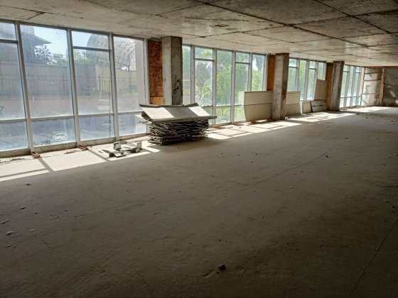 Продаж нежитлових приміщень від 1000 м. ( офіс, клініка, виробництво, Київ