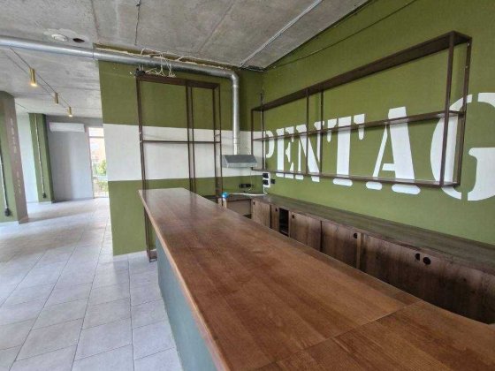 Комерційне приміщення з ремонтом — Таїрова / Радужний масив Одесса