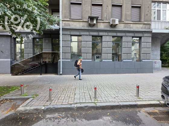 Іміджева локація! Приміщення під магазин, офіс або салон — 147 м2 Київ