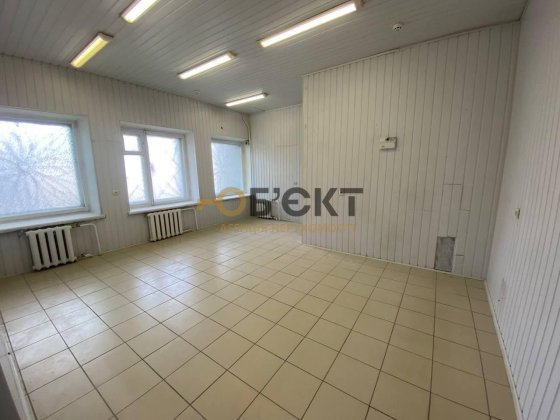 Приміщення 37м2. Червона лінія. м. Армійська та Палац Спорту. Харків