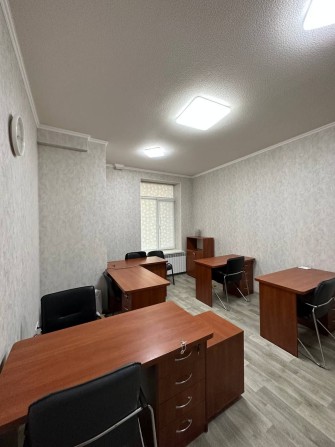 Продам действующий офис с отдельным входом, метро Холодная Гора 5 мин - фото 1