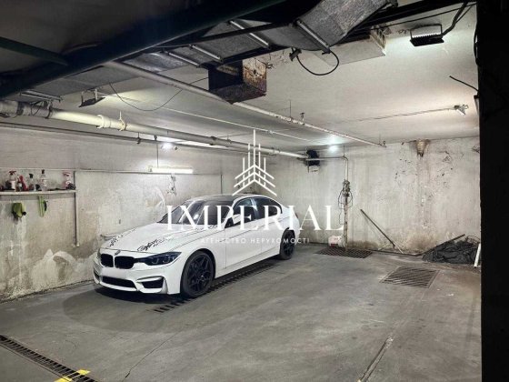 Паркомісце Харківське шосе 152,  3 паркінга Киев