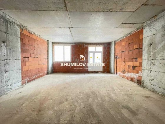 Продається комерційне приміщення (по вул. Угорській) Львов