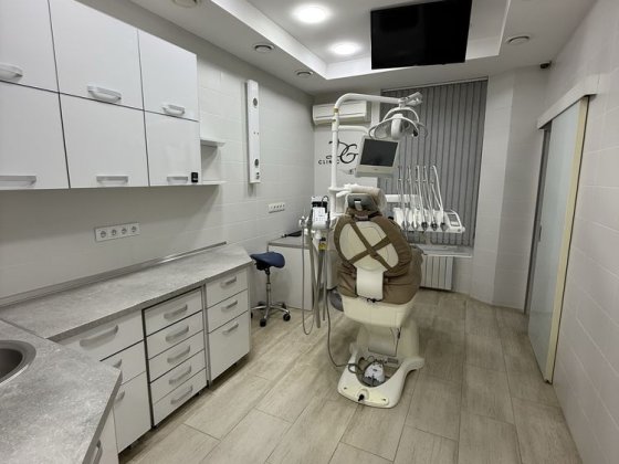 Продажа стомотологии на проспекте Науки, 12 Харків