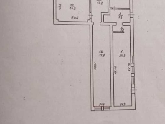В продаже фасадное здание на Ак. Королева Одесса