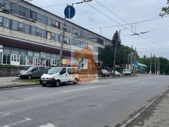 Оренда приміщення в торговому ряду Хмельницький