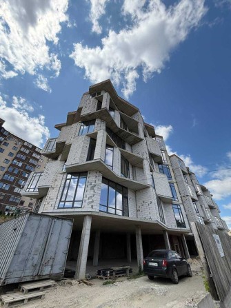 Фасад на активну вулицю. Відкрита площа. Ремонт під потреби орендаря - фото 1