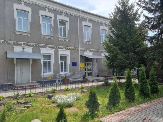 ОРЕНДА - нежитлові вбудовані приміщення 2-го поверху, 99,4 м2 м. Бар Бар