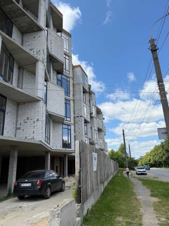 Пропонується фасадне приміщення на оренду. - фото 1
