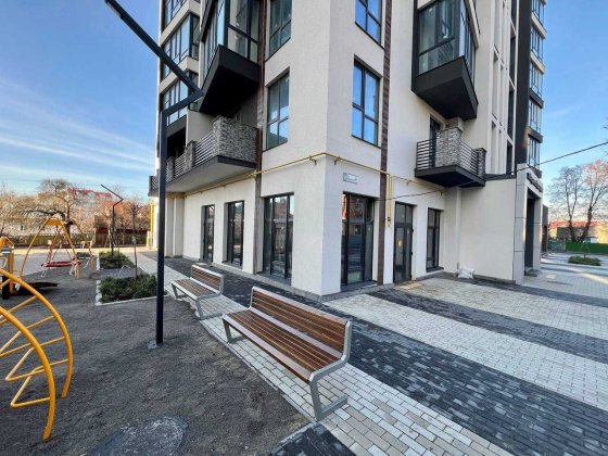 Оренда приміщення 90 м2. 1 поверх. Центр міста Хмельницкий