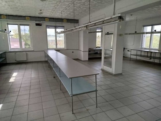 Здається виоренду просторе приміщення з індивідуальним опеланням Хмельницький