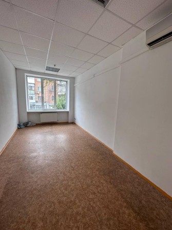Офіси в центрі, 15.5 м2, оренда - фото 1
