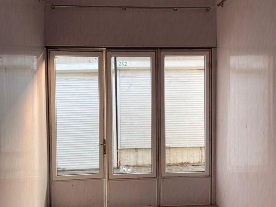 Оренда магазину на Варшавському ринку Рованці