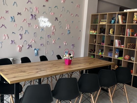 Простір для проведення свят Слобожанське