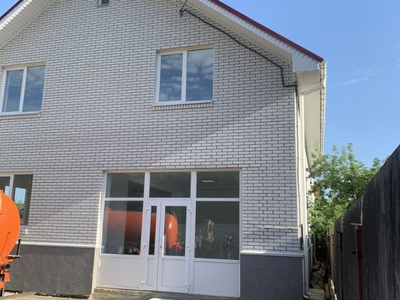 Здам в оренду будинок 200 кв.  Офісно-промислове приміщення Глубочица