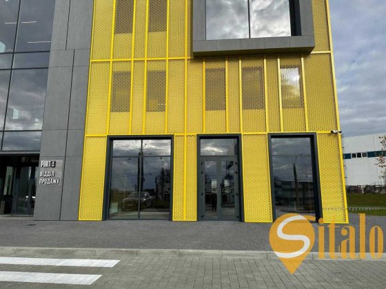 Продаж фасадного приміщення, вулиця Зелена Львів