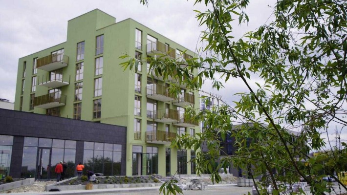 Продаж комерційного приміщення 278 м2 у LUX GALLERY на вул Пасічна - фото 1