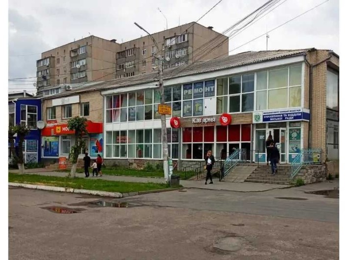 983,4 кв.м.1,2 пов, м. Іллінці, вул. Європейська, 15А - фото 1